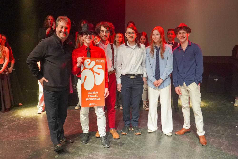 Nos élèves brillent à Secondaire en spectacle : King of Swing, prix Découverte du public, de l’École secondaire Pointe-Lévy