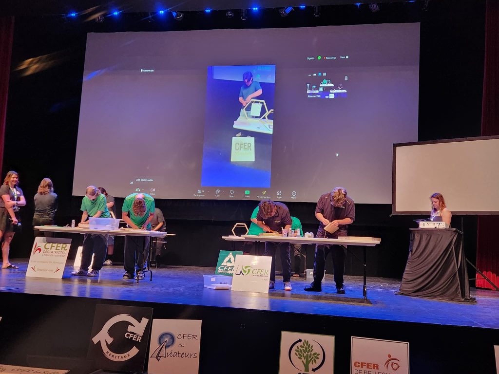 Olympiades Réussite-Jeunesse du centre de formation en entreprise et récupération (CFER) des Navigateurs - 2024